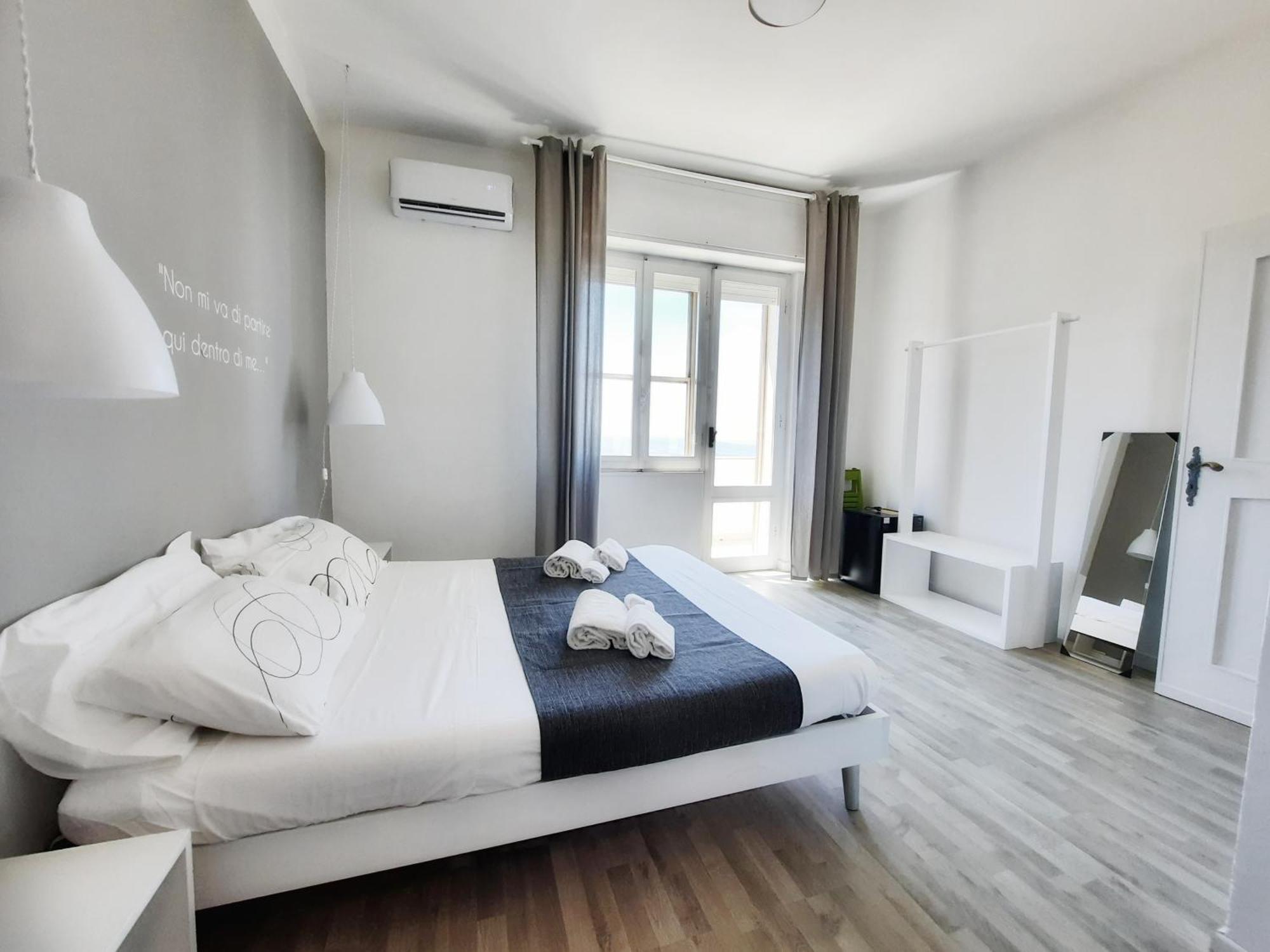 Tuffudesu Experience (Adults Only) Bed & Breakfast Osilo ห้อง รูปภาพ