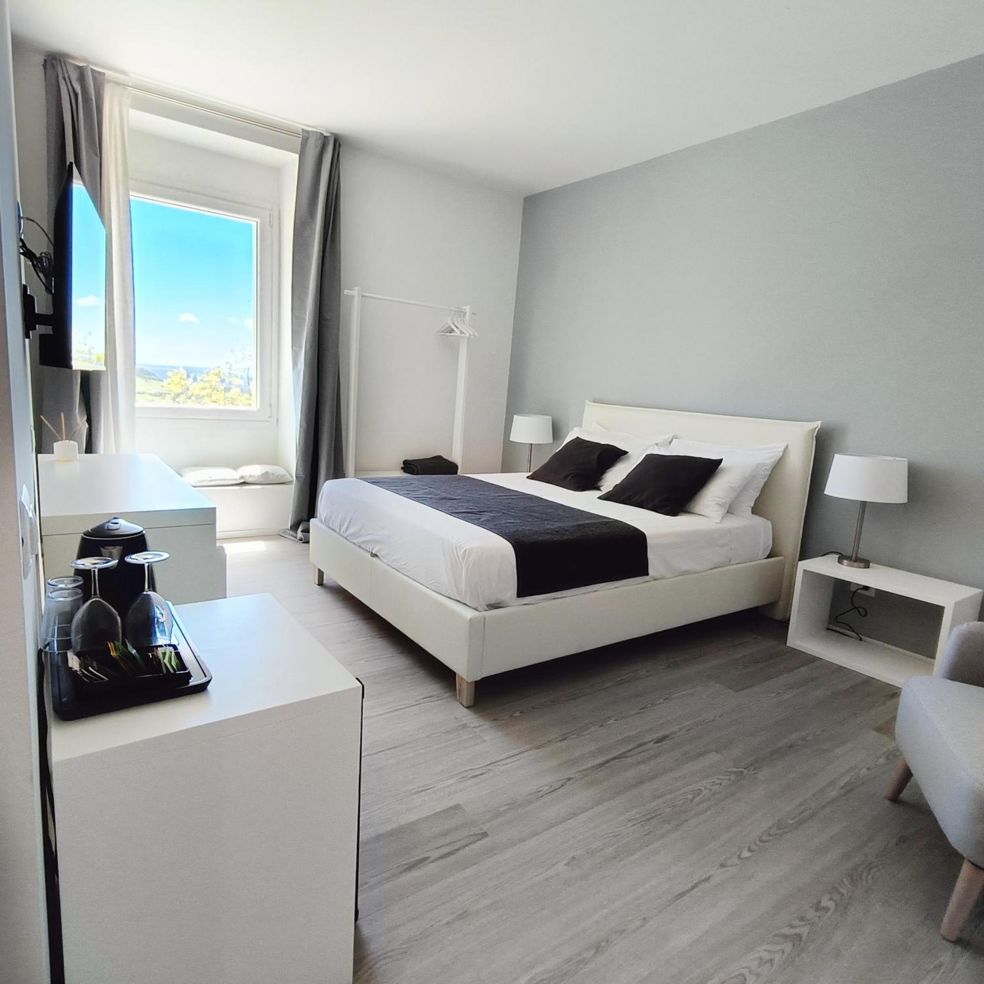 Tuffudesu Experience (Adults Only) Bed & Breakfast Osilo ห้อง รูปภาพ